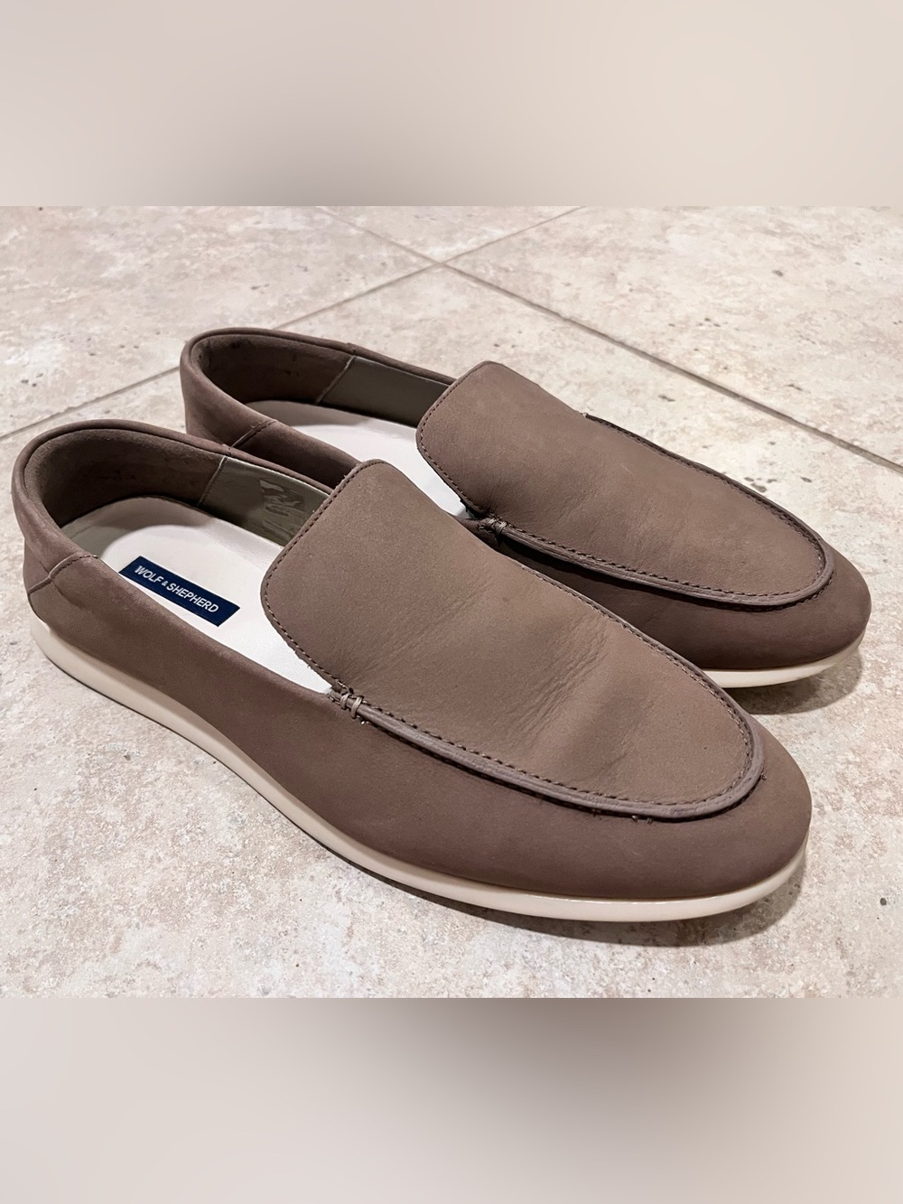 Wolf & Shepherd Coast Venetian Size 11.5 Beige Brown Leather Loafers Shoes EUC
